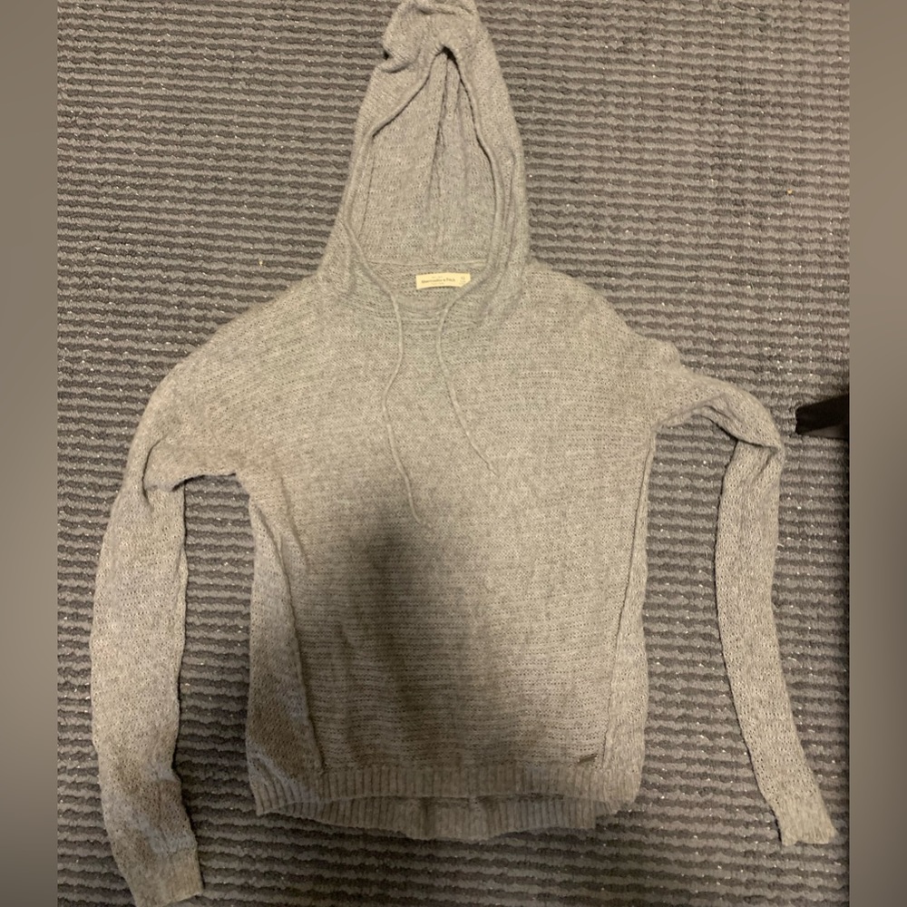 Abercrombie sweater with hood x-small
